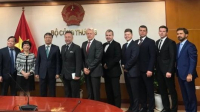 Škoda Auto plánuje zahájit dovoz svých nejnovějších modelů vozů vyráběných v Evropě do Vietnamu již v příštím roce. Škoda Auto plánuje zahájit dovoz svých nejnovějších modelů vozů vyráběných v Evropě do Vietnamu již v příštím roce.