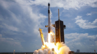 Raketa Falcon 9 vynese ve čtvrtek 13. ledna 2022 detektor Fakulty jaderné a fyzikálně inženýrské ČVUT