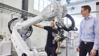 ABB rozšířila své portfolio o rychlejší a flexibilnější roboty, uplatnění najdou i při výrobě baterií do elektromobilů ABB rozšířila své portfolio o rychlejší a flexibilnější roboty, uplatnění najdou i při výrobě baterií do elektromobilů