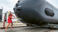 Americké námořnictvo pokřtilo v Kalifornii svůj vůbec první extra velký bezpilotní podmořský prostředek Orca Extra Large Unmanned Undersea Vehicle © USA NAVY