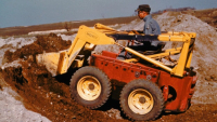 Bobcat M440 - prototyp a Louis Keller /1962/ Bobcat M440 - prototyp a Louis Keller /1962/