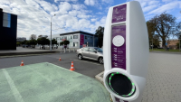 U innogy už může nabíjet více než 100 elektromobilů najednou U innogy už může nabíjet více než 100 elektromobilů najednou
