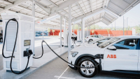 Společnost ABB E-mobility dodala miliontou dobíjecí stanici pro elektromobily Společnost ABB E-mobility dodala miliontou dobíjecí stanici pro elektromobily