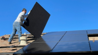 HENNLICH nově instaluje fotovoltaiku – do domů i pro průmysl 