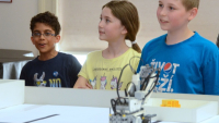 Na FEL ČVUT se opět bojuje o to, kdo dokáže postavit nejlepšího robota Na FEL ČVUT se opět bojuje o to, kdo dokáže postavit nejlepšího robota