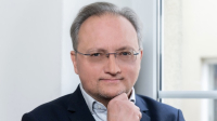 Jiří Špička, divizní manažer a hlavní auditor společnosti TÜV SÜD Czech, s.r.o. Jiří Špička, divizní manažer a hlavní auditor společnosti TÜV SÜD Czech, s.r.o.