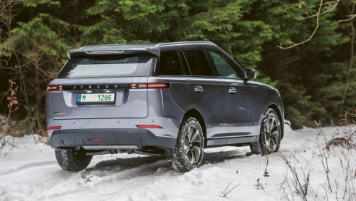 Čínská konkurence pro Škodu Karoq