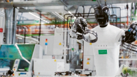 Humanoid je jen elektromechanický pohon, ale umíme mu dodat i hmat a cit