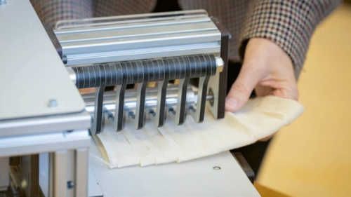 Svět má šanci zbavit se tisíců tun textilního odpadu