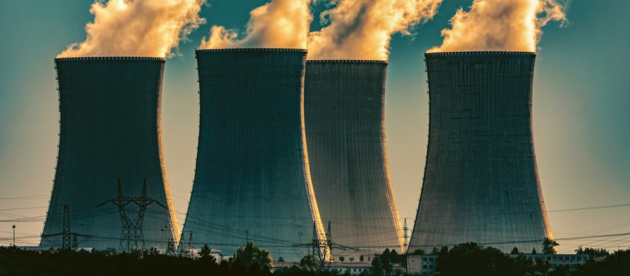 Jaderná elektrárna Dukovany © Artush/iStock