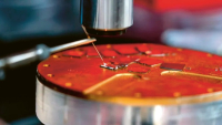 Nový uhlíkový 2D materiál MAC je pevnější než grafen a odolává praskání Nový uhlíkový 2D materiál MAC je pevnější než grafen a odolává praskání