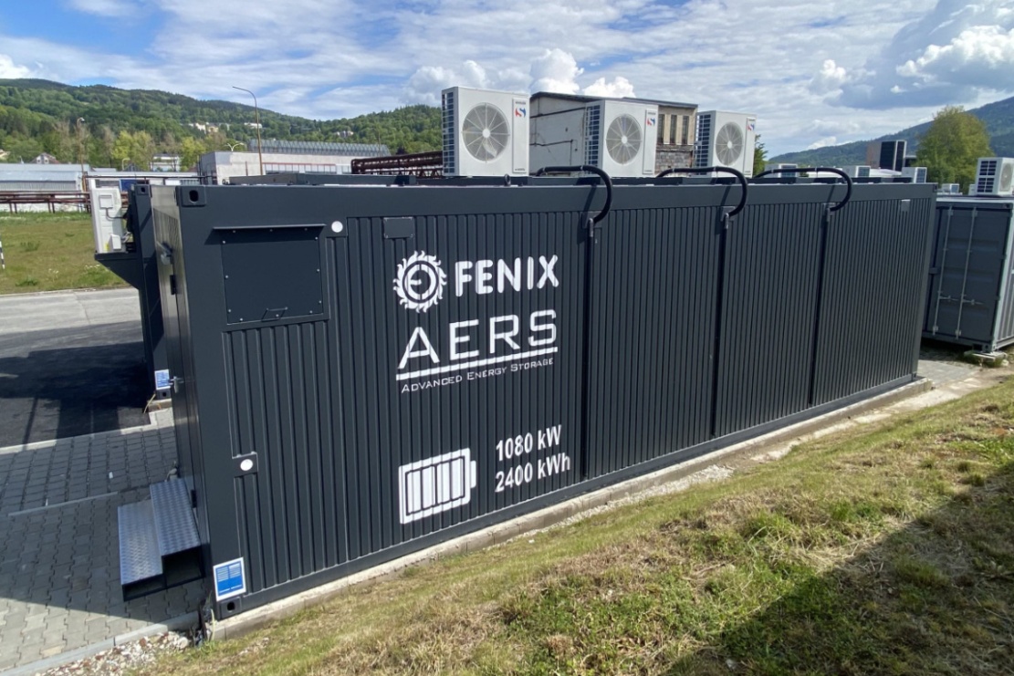 FENIX Group — exteriér bateriového úložiště pro SVR