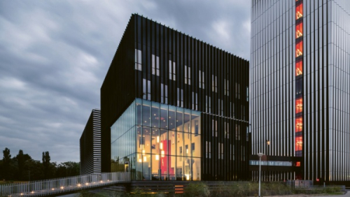 Datová centra: dynamický vývoj nabírá na obrátkách © InterEdge