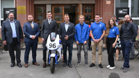 Tým CTU Lions Fakulty dopravní ČVUT v Praze představil nový soutěžní motocykl pro prestižní soutěž MotoStudent Tým CTU Lions Fakulty dopravní ČVUT v Praze představil nový soutěžní motocykl pro prestižní soutěž MotoStudent
