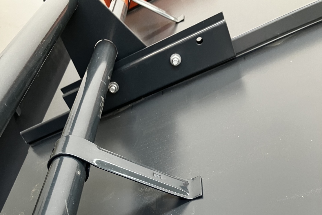 Rozražeč ledu na trubkový zachycovač Rozražeč ledu na trubkový zachycovač