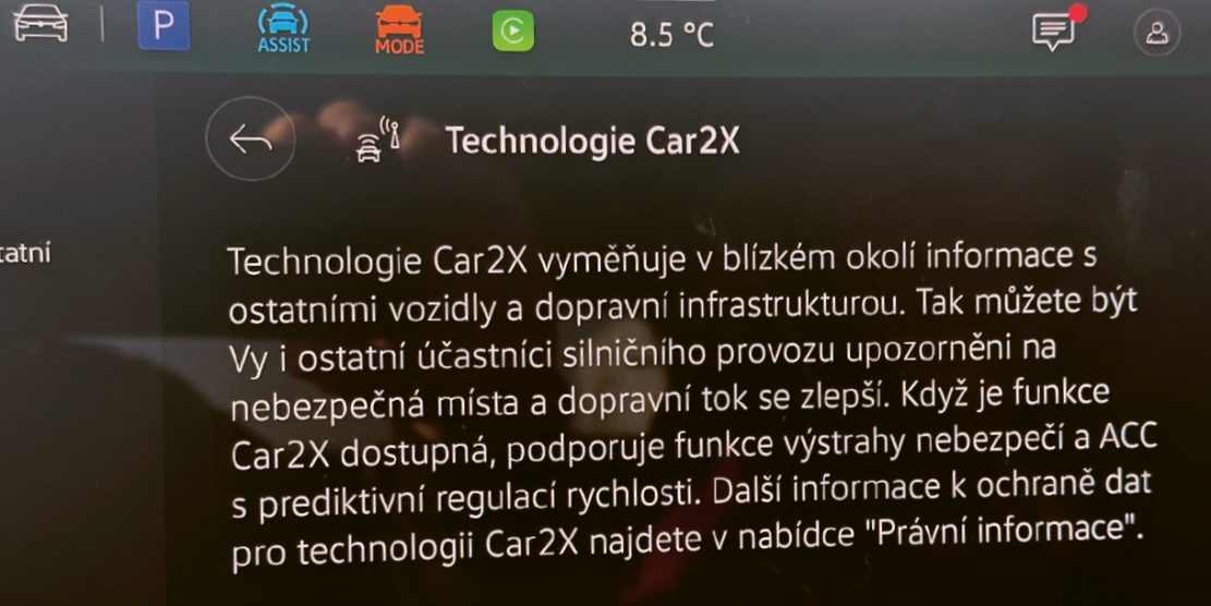 Takto Volkswagen popisuje funkčnost svého systému Car2X pracujícího podle standardu C-ITS v palubních systémech svých vozů Takto Volkswagen popisuje funkčnost svého systému Car2X pracujícího podle standardu C-ITS v palubních systémech svých vozů