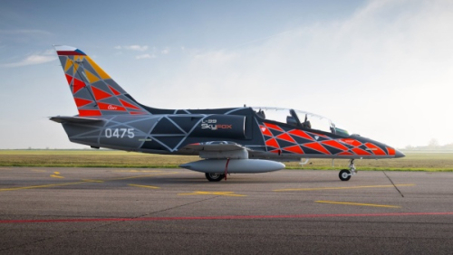 Světová premiéra L-39 Skyfox na Dubai Airshow 2025