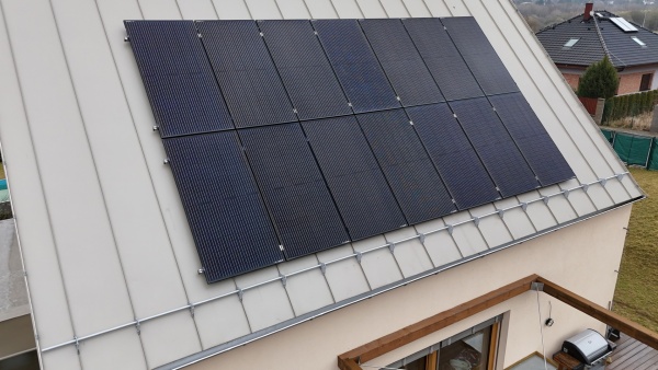 Mrazivé dny zvýhodňují solární panely /Foto: PREsolidsun/