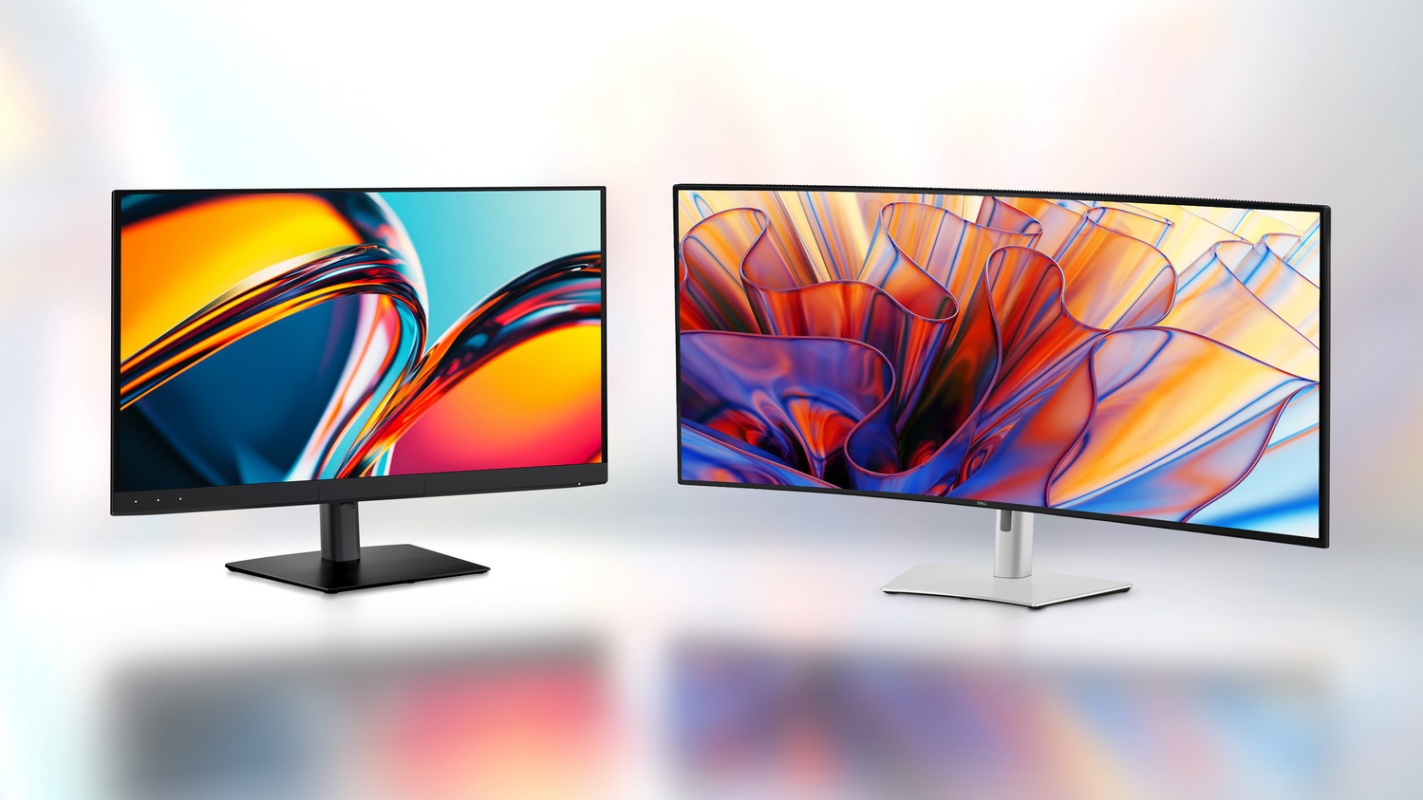 Dell UltraSharp 32 + 52 Monitors