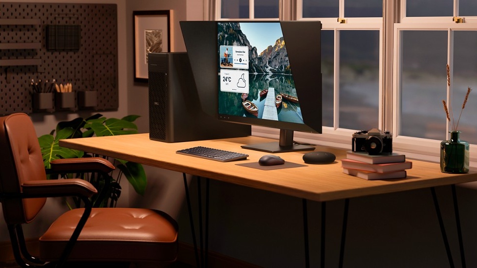 Dell UltraSharp 32 4K QD-OLED Monitor