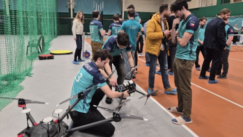 Studenti VŠB-TUO staví autonomní drony a budou s nimi soutěžit