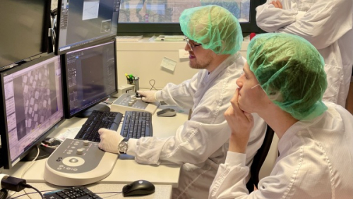 Vojtěch Uhlíř a jeho tým zkoumají nové třídy magnetických materiálů /Foto: CEITEC VUT/