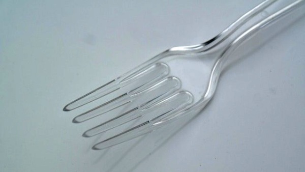 Výzkum na FCH VUT může změnit třídění a recyklaci plastů