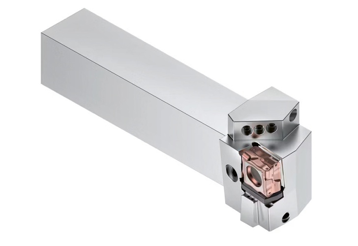 Oboustranná negativní VBD typu Fix8 s osmi využitelnými břity ve tvaru proměnlivé šroubovice, určená pro těžké obrábění oceli a litiny © Kennametal