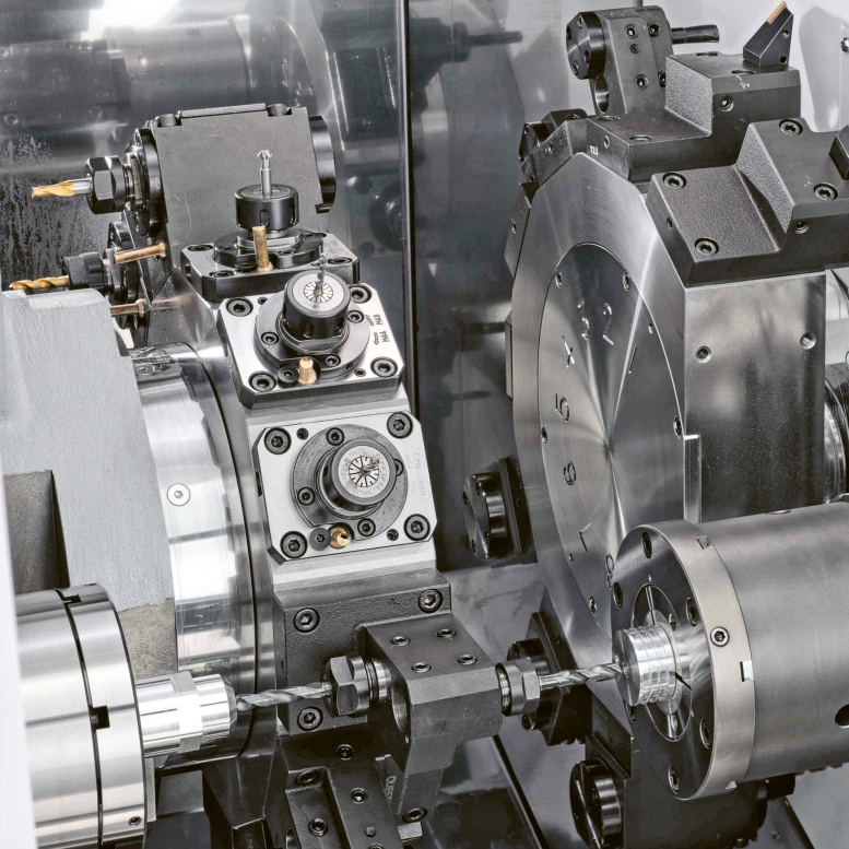 Pracovní prostor stroje BNJ-51SY, který je nyní vybaven technologií LFV v řídicím systému FANUC 0i-TF Plus © Citizen