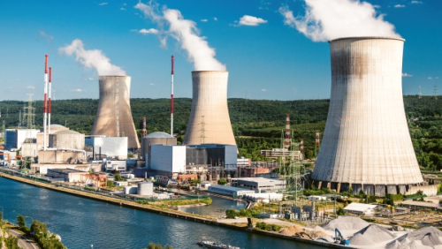 Jaderná elektrárna Tihange © jotily/iStock