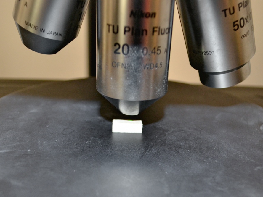 Měření drsnosti povrchu kompozitního materiálu pomocí konfokálního mikroskopu Měření drsnosti povrchu kompozitního materiálu pomocí konfokálního mikroskopu